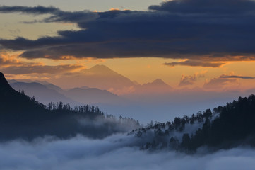 Fototapeta na wymiar Sunrise view from Poon Hill, Ghorepani Dhaulagiri massif, Himalaya Nepal.