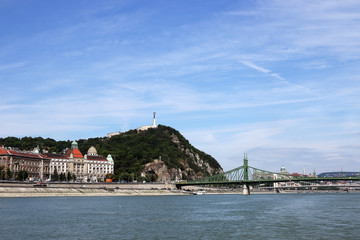 Fototapeta na wymiar Liberty bridge and Gellert hill Budapest cityscape Hungary