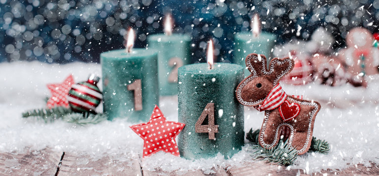 4. Advent Panorama Karte Hintergrund Himmel Nacht grüne Kerzen