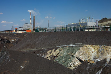 Obraz premium Chimneys of copper smelting plant. Karabash zone of ecological disaster.