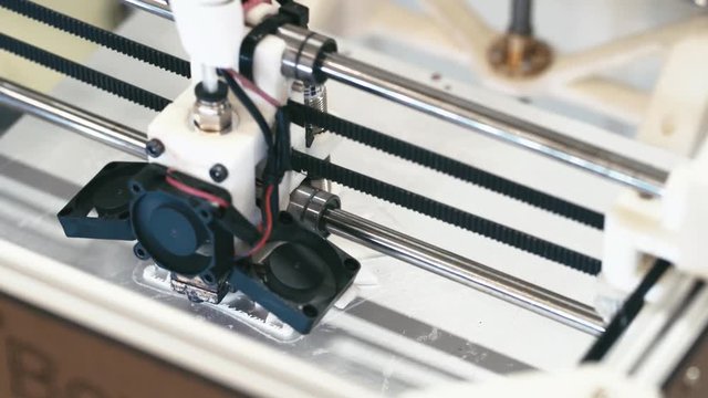 close up shot of student 3d printer