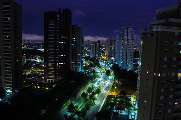 Obraz premium Curitiba a noite