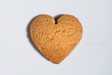 Obraz premium Shortbread in the form of hearts. Love. Isolated on white background