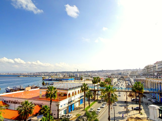 Fototapeta na wymiar Algiers cityscape, Algeria
