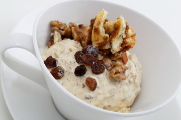 dolce gelato e uvetta