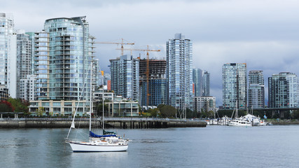 Fototapeta na wymiar Scene of Vancouver with boats