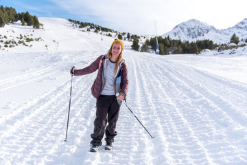 Fototapeta na wymiar skier in the mountains