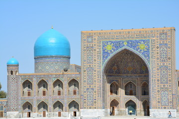 Fototapeta na wymiar Registan Samarcande, Ouzbékistan - Registan Samarkand, Uzbekistan