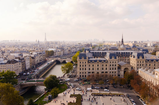 Square of Notre Dame