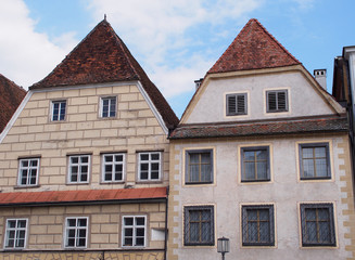 Fototapeta na wymiar Steyr - alte Bürgerhäuser am Stadtplatz