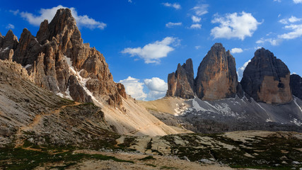 Obraz premium Drei Zinnen mit Paternkofel / Tre cime di lavadero and Monte Paterno