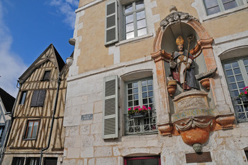 Obraz premium Auxesse, panorama dalla Yonne - Borgogna