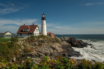 Fototapeta na wymiar Portland Head Lighthouse and Waves