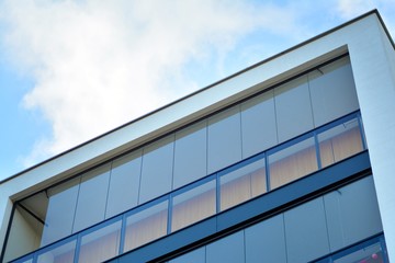 Fototapeta na wymiar Exterior of a modern office building