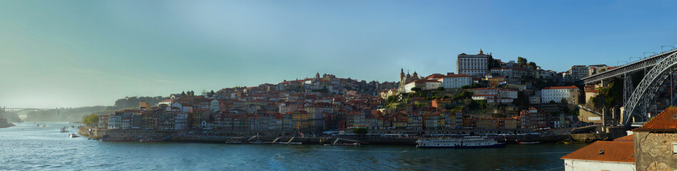 Fototapeta na wymiar Panorama Porto - Arrábida - D. Luiz - Pontes
