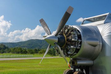 the propeller of the old plane