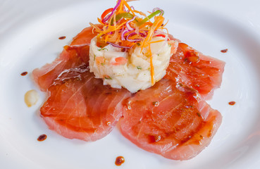 Carpaccio de thon et tartare d’espadon