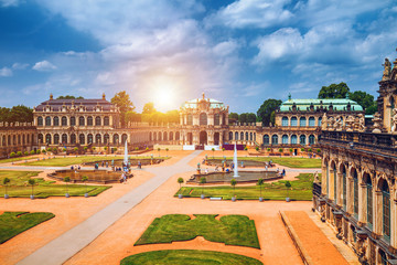 Obraz premium Famous Zwinger palace (Der Dresdner Zwinger) Art Gallery of Dresden, Saxony, Germany