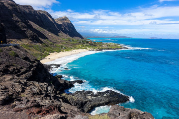 Hawaiian sea from a cliff, O'ahu, Hawaii - obrazy, fototapety, plakaty