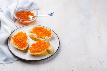 Fototapeta na wymiar Red salmon caviar