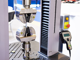 Testing tensile machine