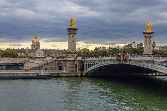 Les Invalides with Sena River