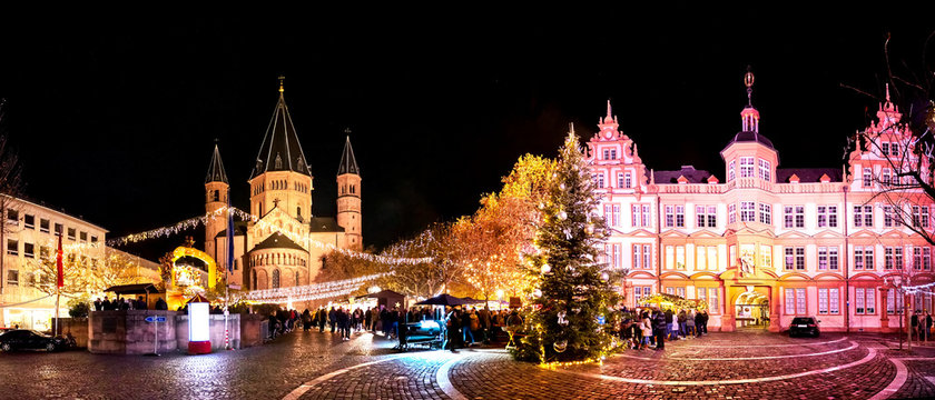 Weihnachtsmarkt in Mainz, Rheinland-Pfalz