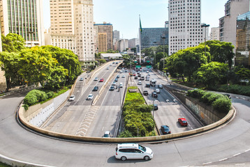 Ruas de São Paulo [traffic in a urban city sao paulo]