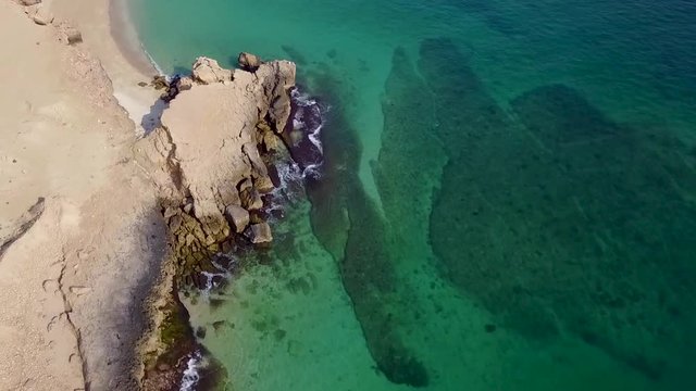 Hengam Island, is an Iranian island located south of Qeshm Island, Iran, in the Persian Gulf. It is 36.6 kilometres wide and shaped like a truncated cone.Here is so amazing.