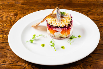 salad with beet and herring