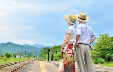ローカル線・旅の二人 