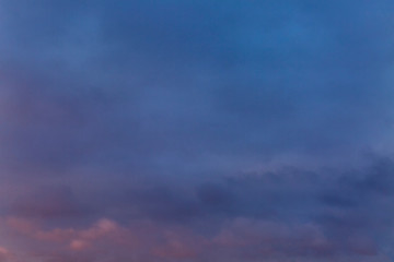 Obraz premium Great dramatic sunset on the sky