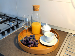 juice and grapes for breakfast