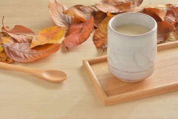 甘酒　木目背景

