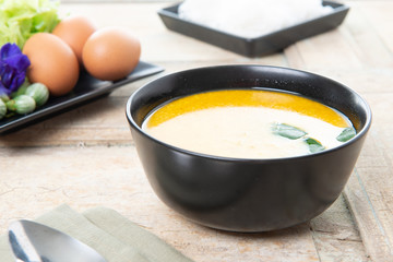 Crab curry and rice vermicelli