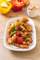 Stir-Fried Chicken with Cashew Nuts