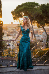 Obraz premium Amazing blonde woman