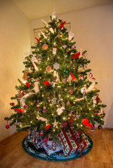 old fashioned Christmas tree