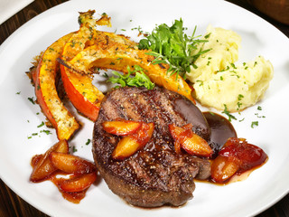 Hirsch - Steak