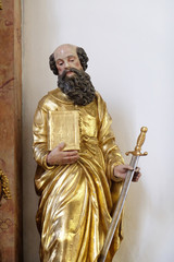 Obraz premium Saint Paul statue on the Beheading of John the Baptist altar in Maria im Grunen Tal pilgrimage church in Retzbach in the Bavarian district of Main-Spessart, Germany