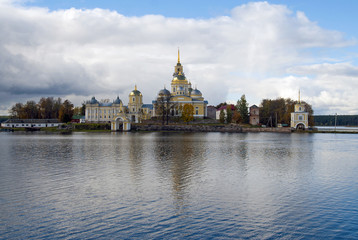 Obraz premium Nilo-Stolobenskaya desert on Stolobny Island on Lake Seliger, Russia