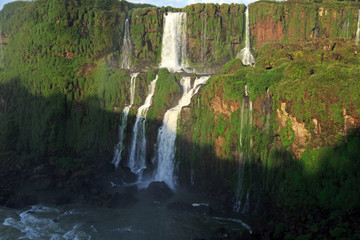Iguazú-Wasserfälle