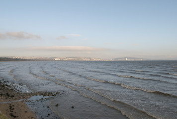 Panorama invernale di Swansea dal villaggio di Mumbles. Galles, Regno Unito