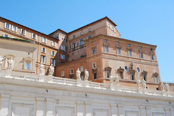 Fototapeta na wymiar View of the St. Peter's Basilica in Vatican city.