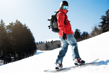 Snowboarder
