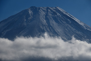 冠雪の富士