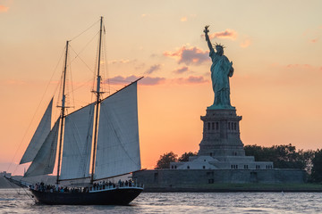 New York Amazing sunset © Vladislav
