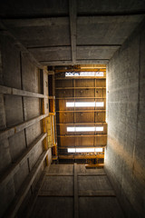 오래된 시간속 콘크리트