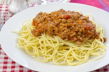 spaghetti bolognese