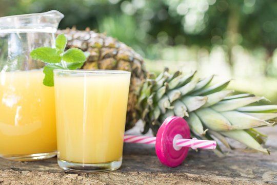 tropical pineapple juice, concept of diet and health
